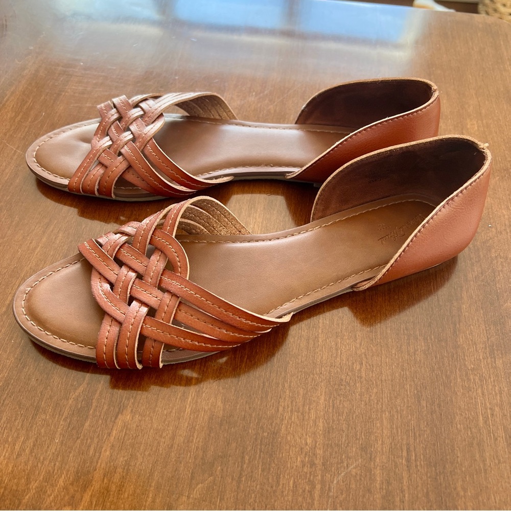 Universal Thread | Sandals - image 3